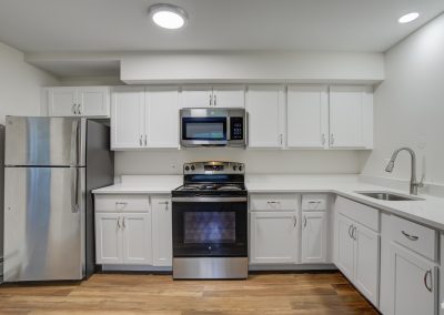 2br1ba 6 kitchen